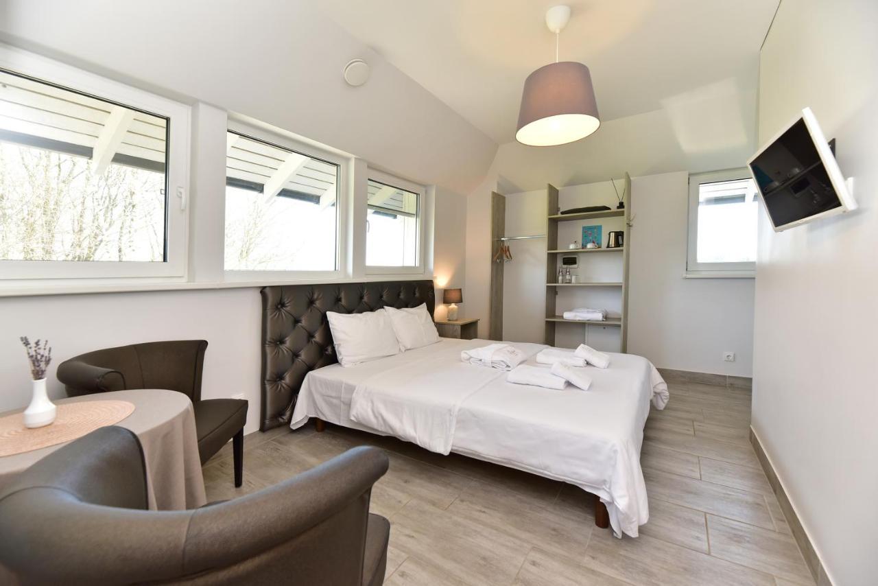 Cozy Stay By Kaunas Vila 9Vejai Girininkai Exteriör bild