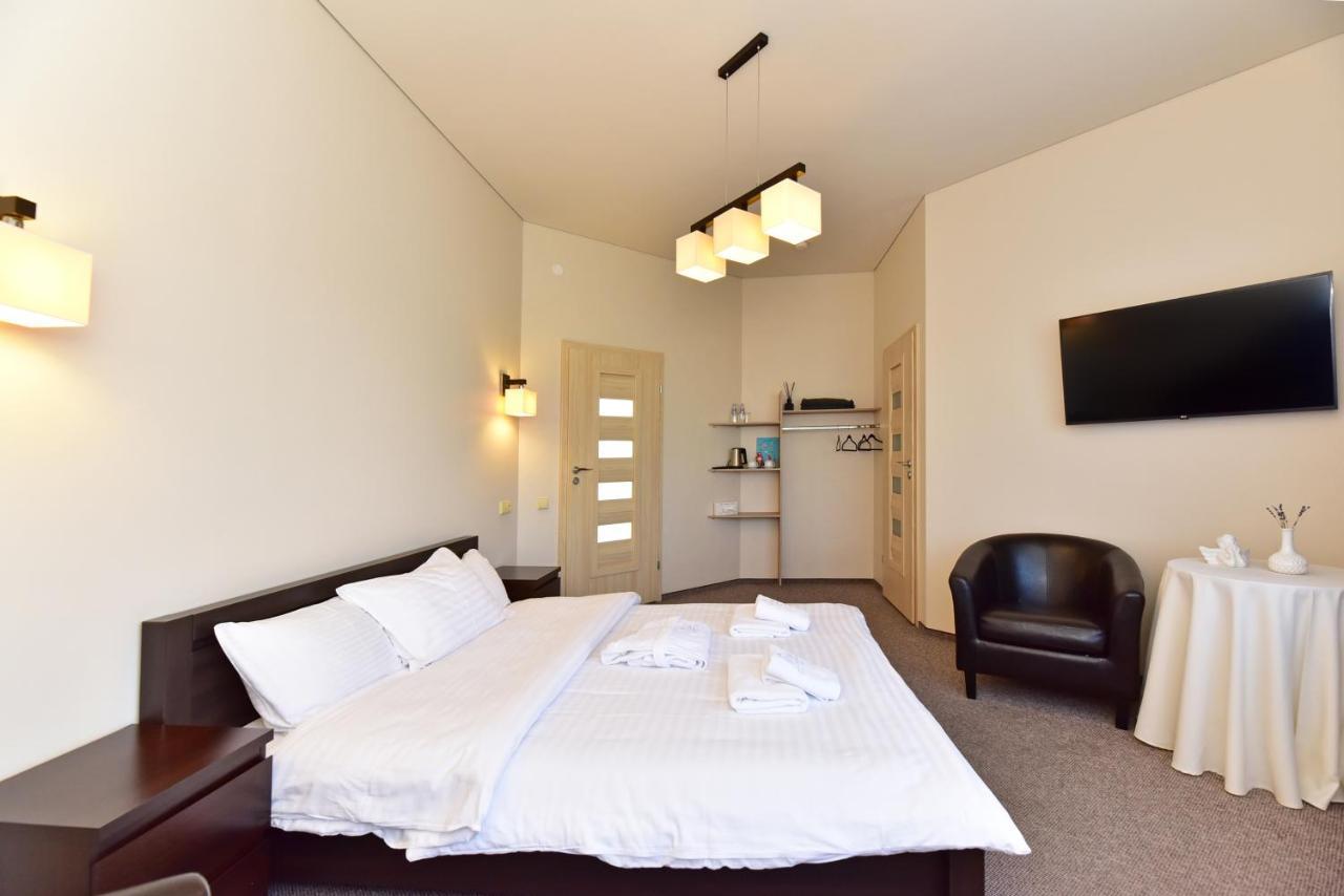 Cozy Stay By Kaunas Vila 9Vejai Girininkai Exteriör bild